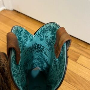 Brand New with Tags Beautiful Black & Brown with rhinestones!!